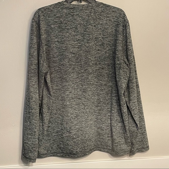 MICROTECH Men’s Moisture Wicking Black Grey Heather Long Sleeve Shirt - Picture 4 of 5